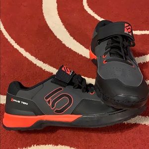 Five Ten biking shoes